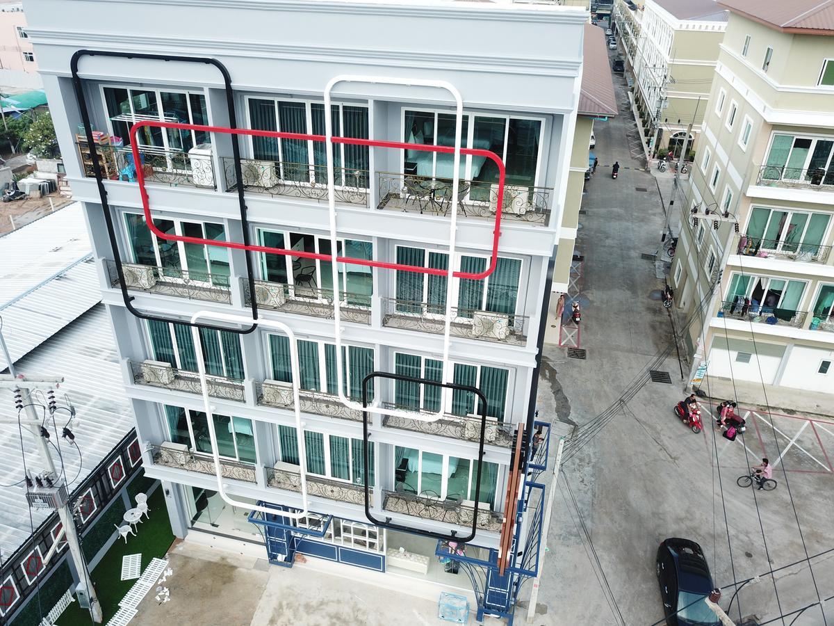 Hotel The Tung Pattaya Exterior foto